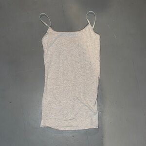 Gray no boundaries fitted tank top